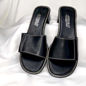 - Aerosols Black Leather Heel Sandals with white outline detailing NWOT Sh…